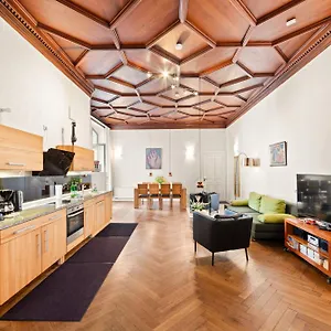 Aptc Downtown Monument4rent Near Checkpoint Charlie Appartement