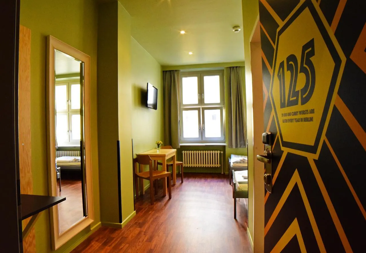 Amstel House Hostel Берлин